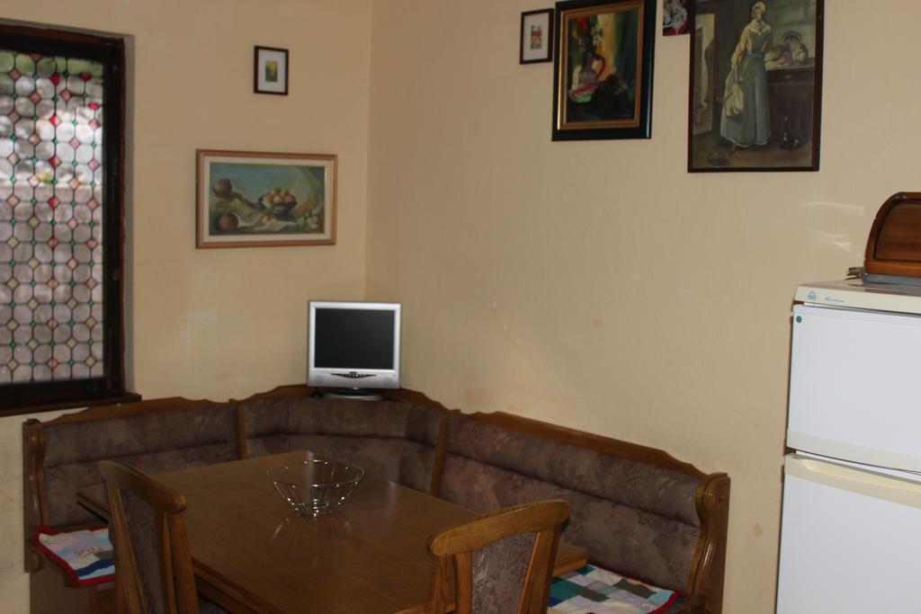 דוני מוריני Apartments Mijuskovic מראה חיצוני תמונה